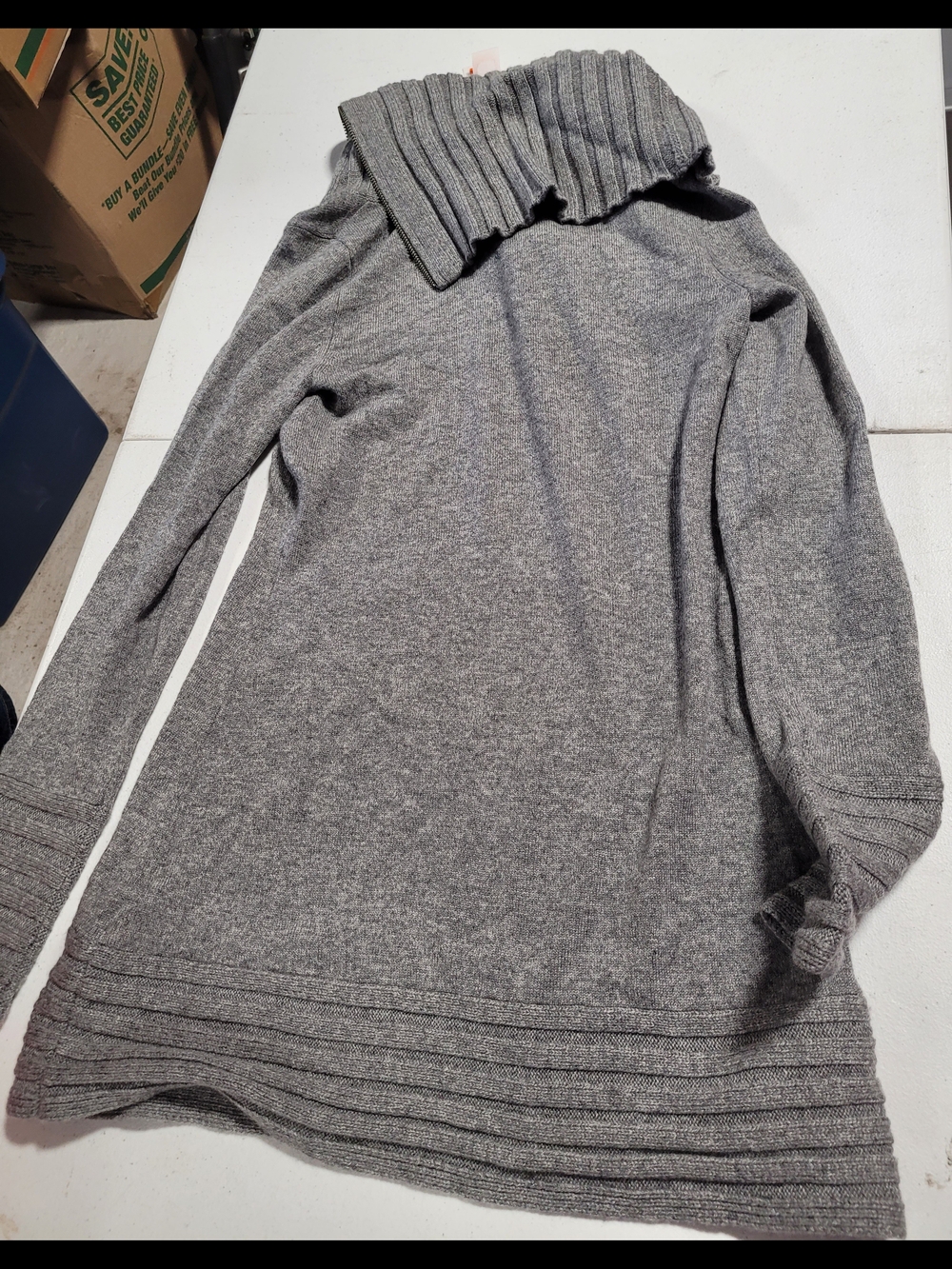Classic Gray Ribbed Turtleneck Sweater 100% Cashmere - Picture 4 of 4